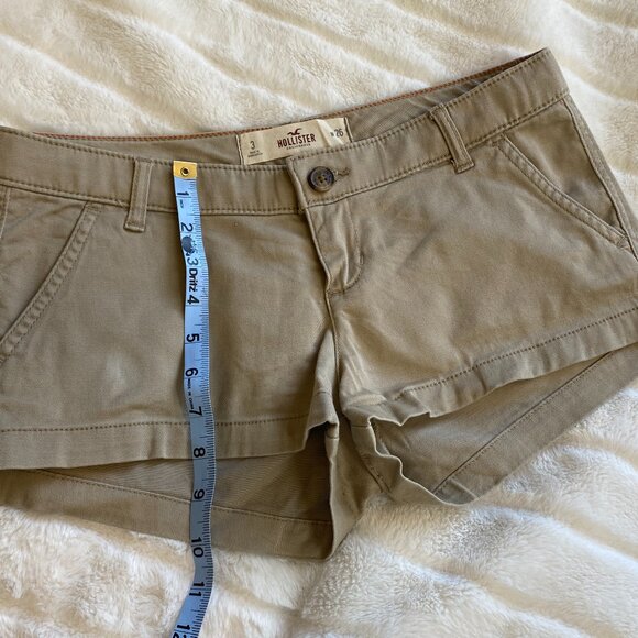 Hollister Women's Low Rise Tan Short Shorts Size 3 Waist 26 - Picture 3 of 7